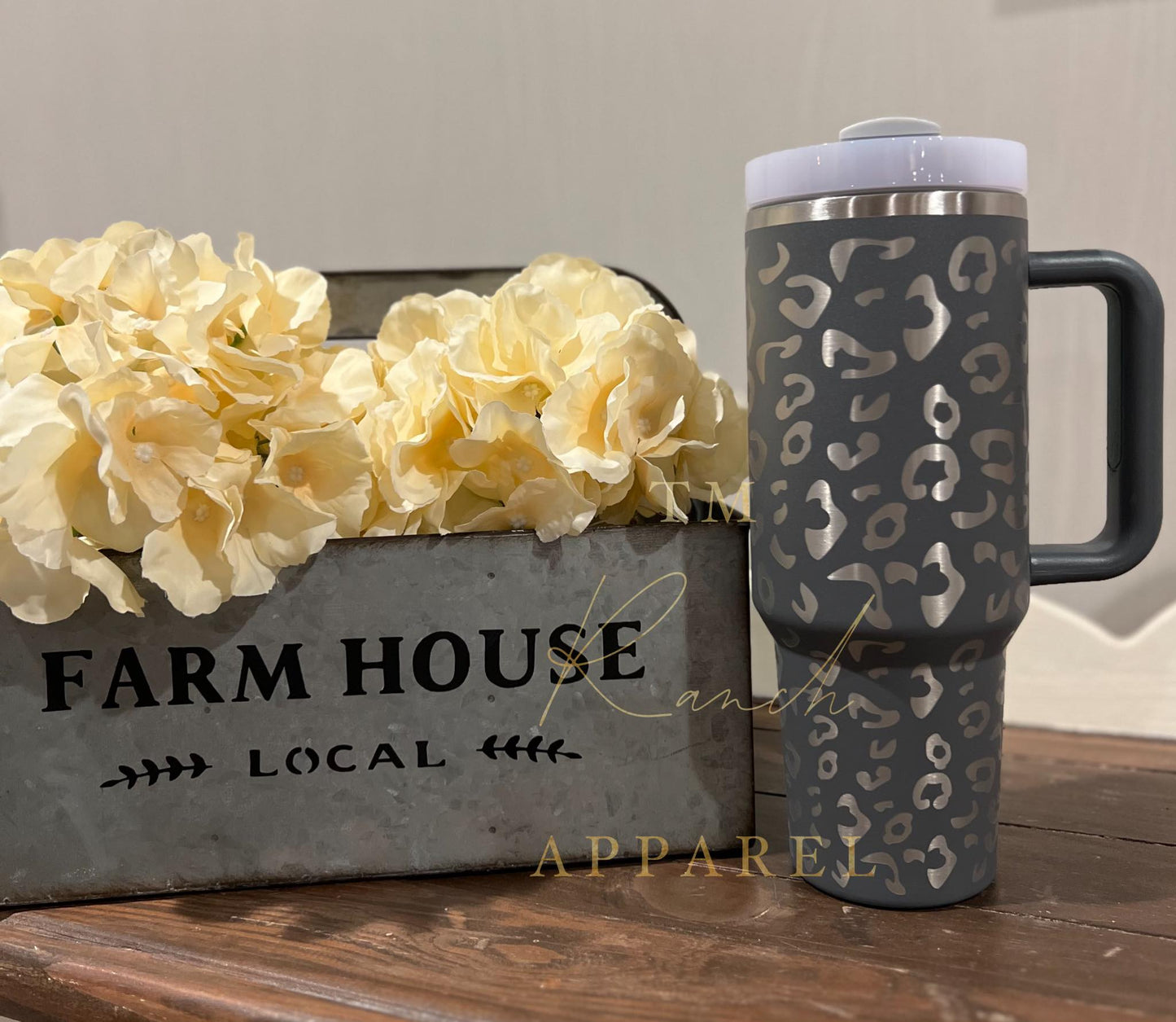 40oz Stainless Insulated Tumblers!