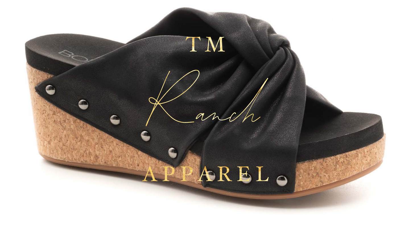 Corkys Cheerful Wedges