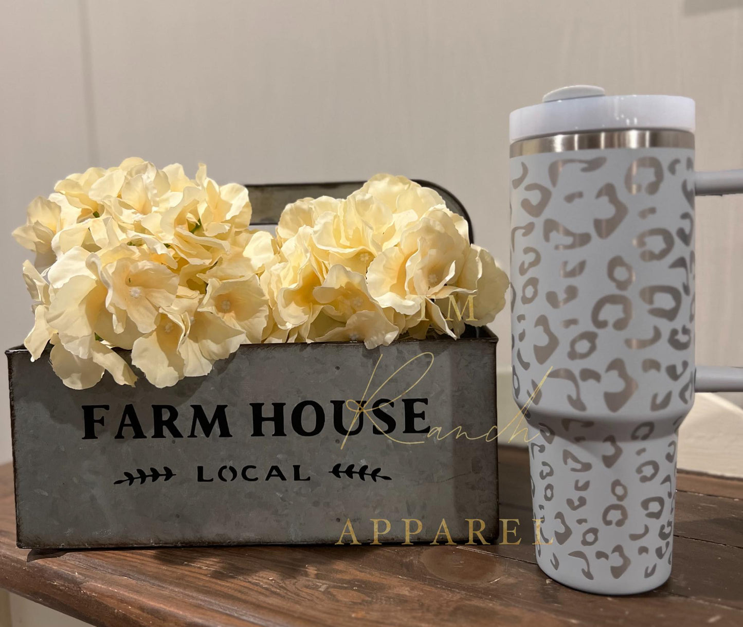 40oz Stainless Insulated Tumblers!